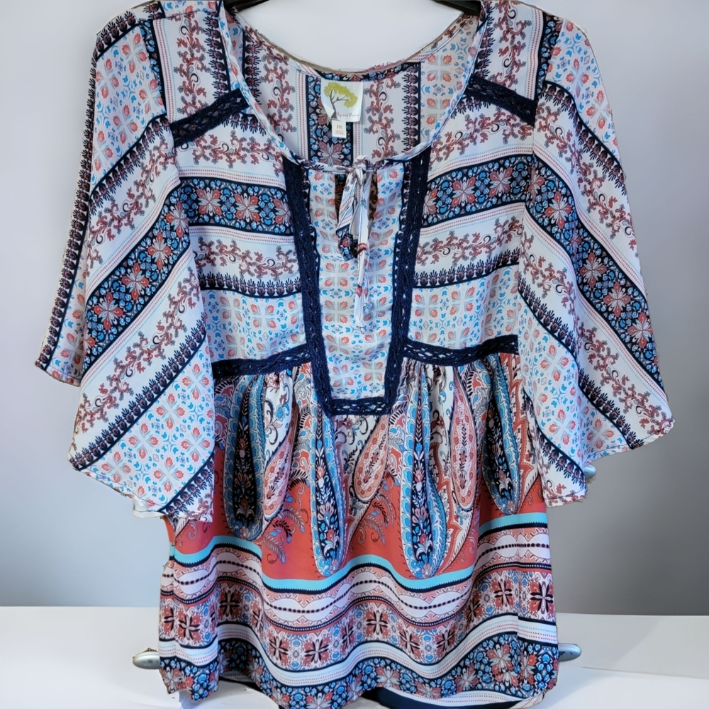 Anthropologie Fig and Flower boho top!  EUC.  Size Medium.